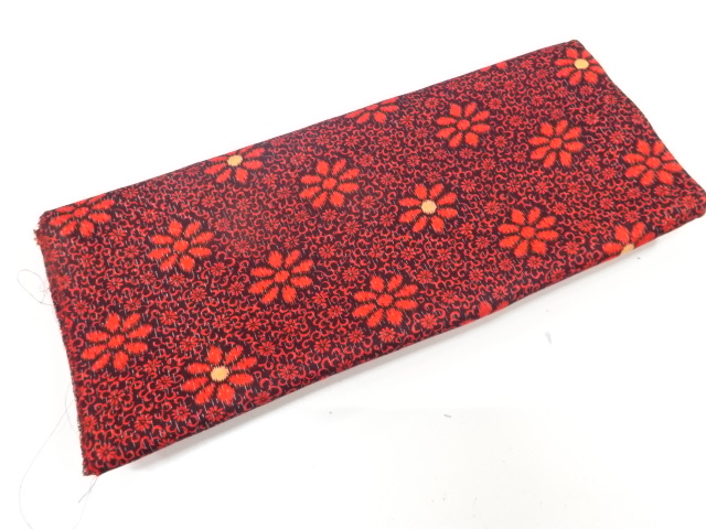 アンティーク　花唐草模様織り出し着物洗い張り